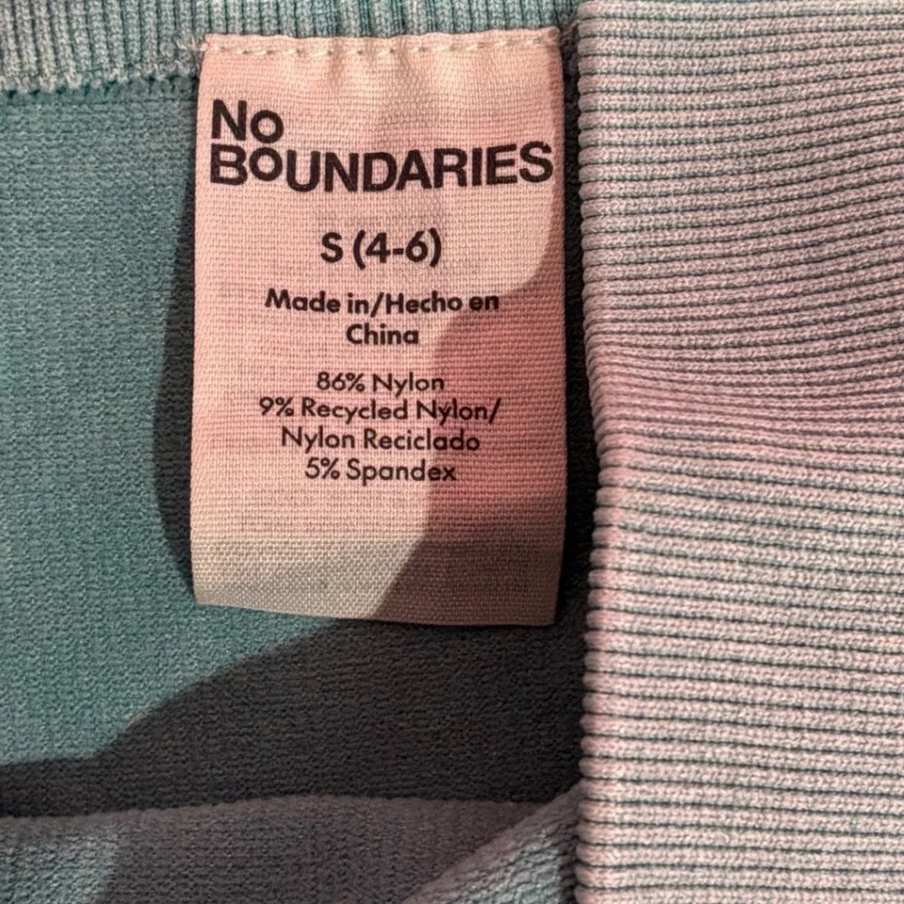 No Boundaries Womens High Waisted Seamless Biker Shorts Teal Acid‎ Wash Size S